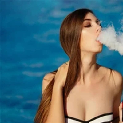 ما الذي يجب أن تعرفه عن التحول من التدخين إلى السجائر الإلكترونية؟